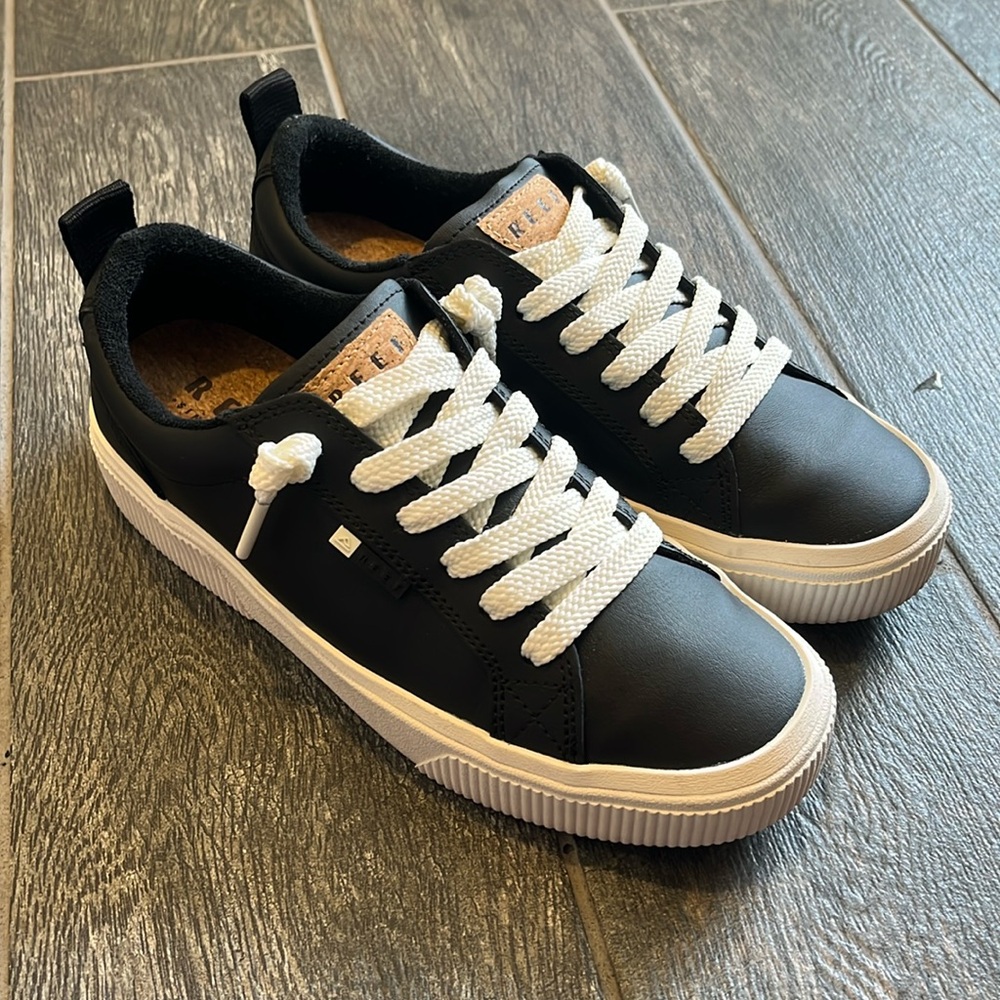 Reef Lay Day Dawn Black Leather 9.5
